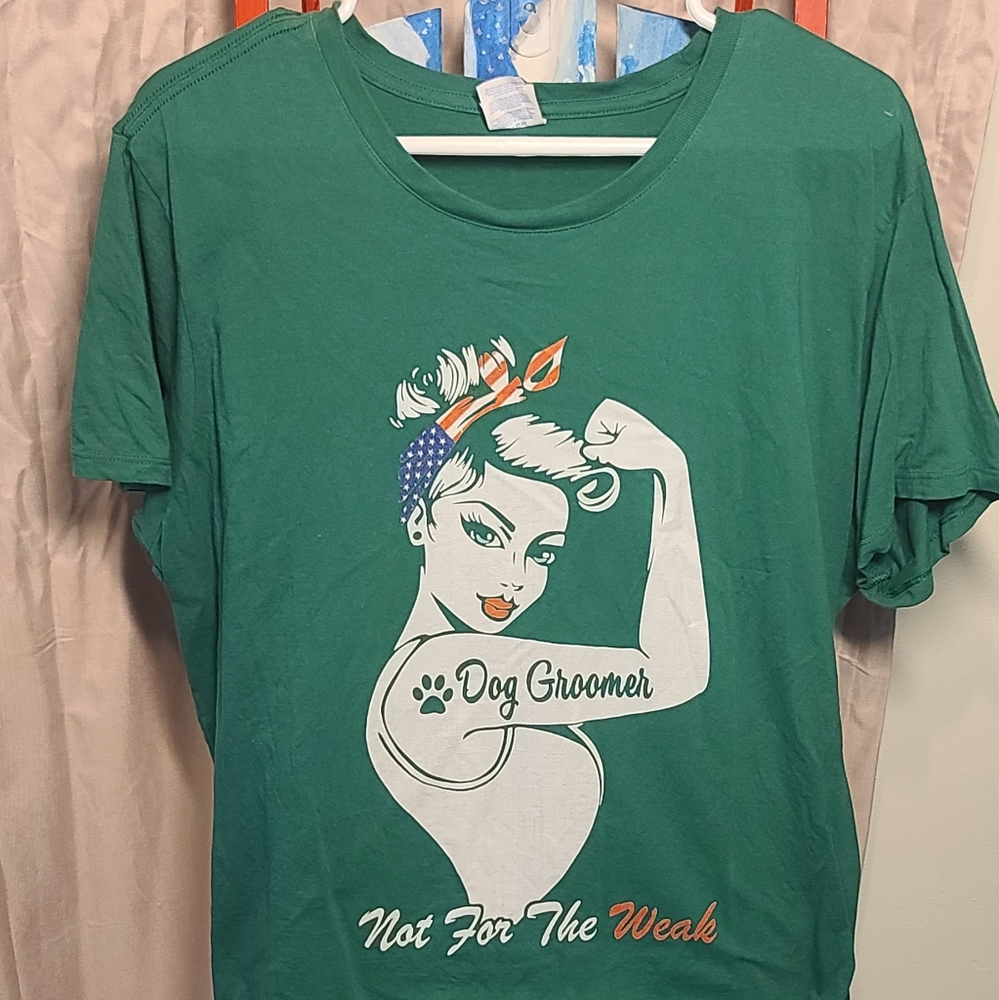 Dog Groomer Tee